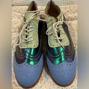 NWOT Women’s Colorful Wingtip Oxford Shoes